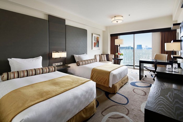 Japan shared twin room